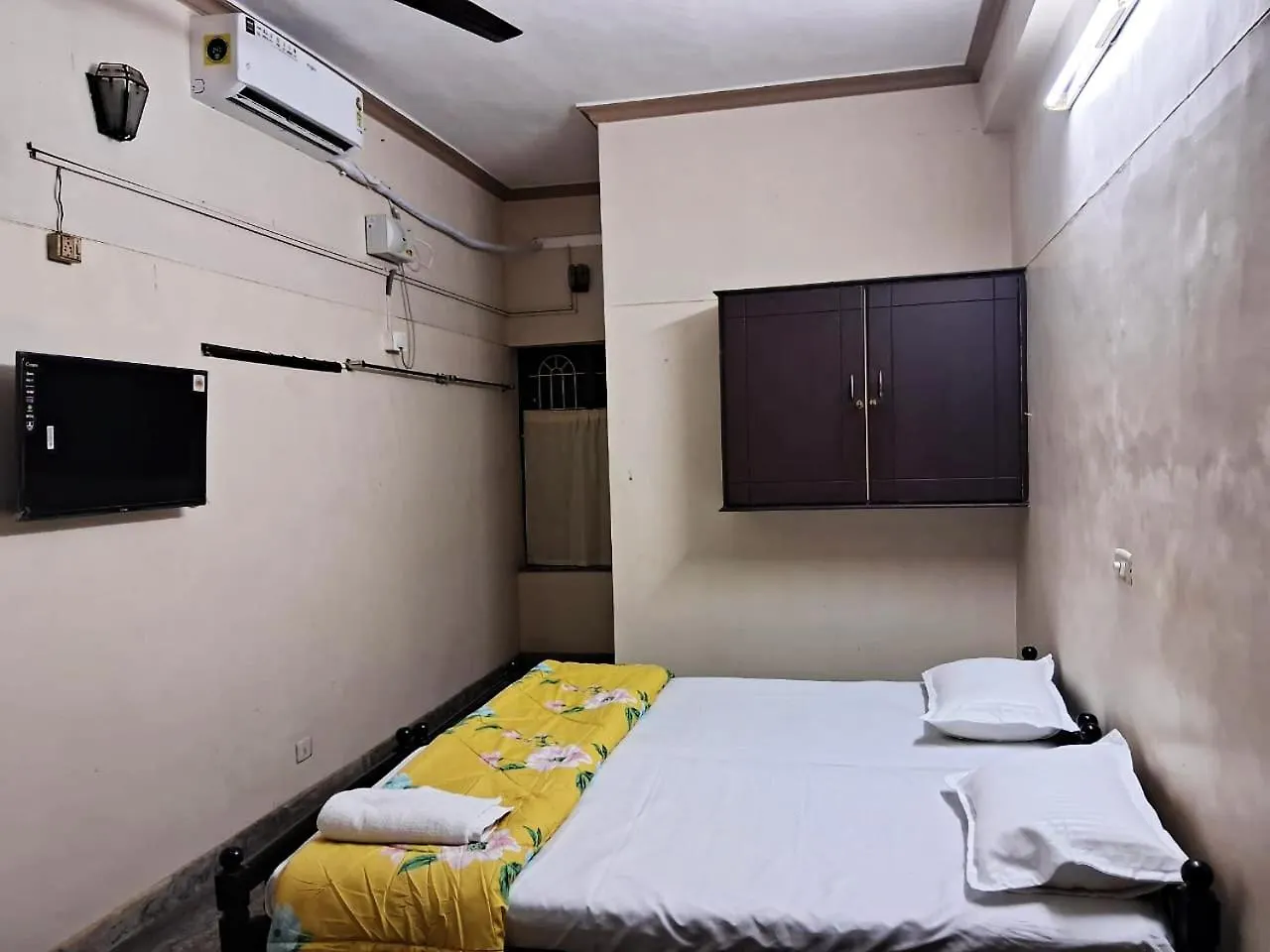 San View Rooms تريفِندرم الهند