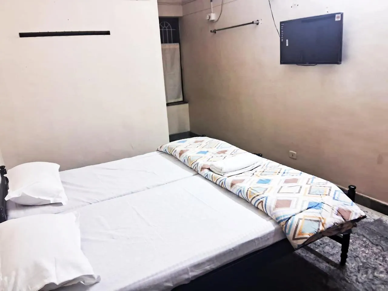San View Rooms تريفِندرم